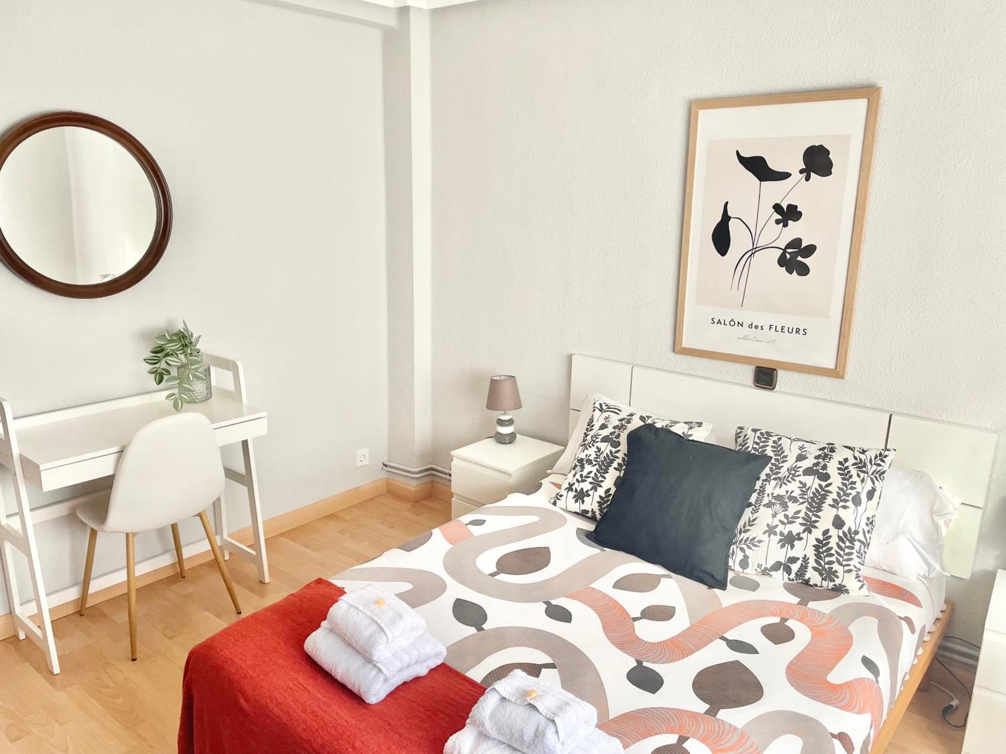 Apartamento San Lazaro. Oviedo Buitenkant foto